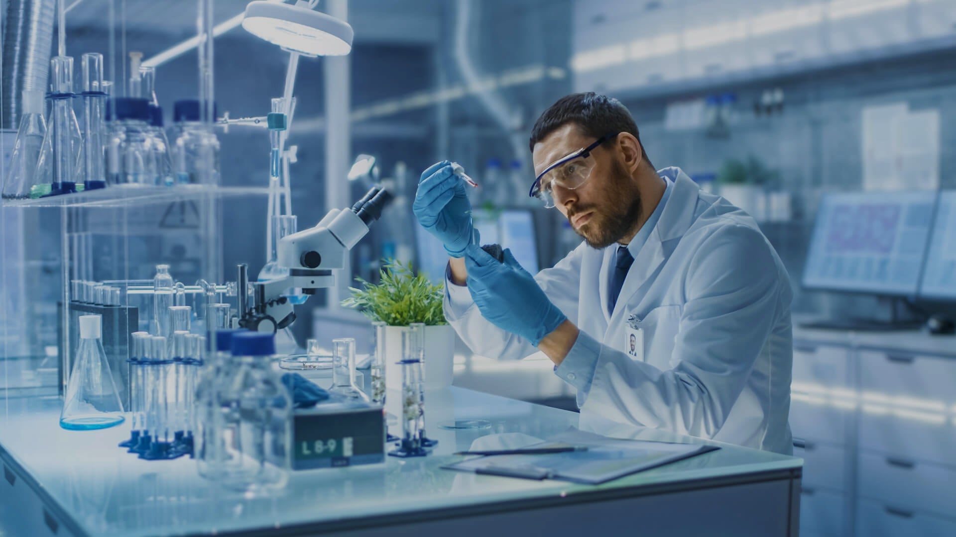 How to Choose the Right Laboratory Equipment for Your Research Facility