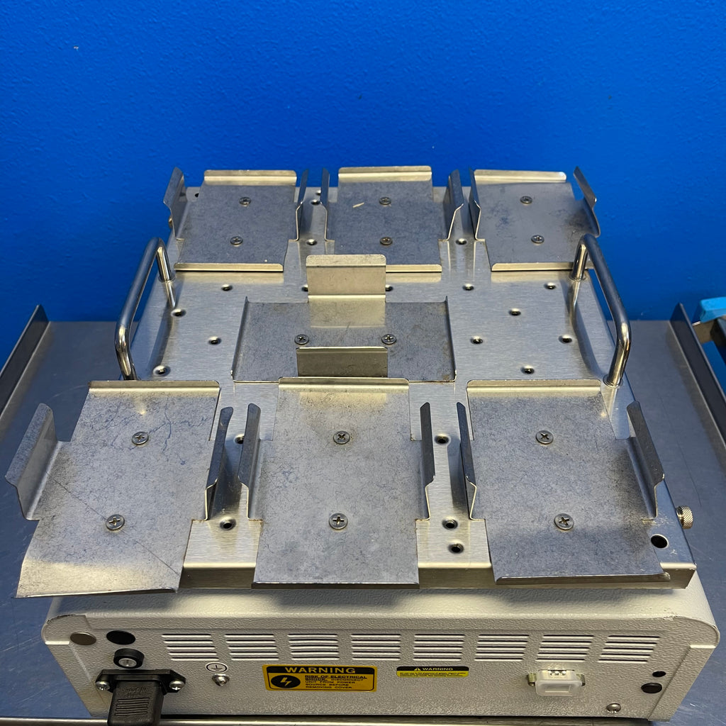 Thermo Scientific 4314 MAXQ SHKE2000 Open Air Platform Benchtop Orbital Shaker
