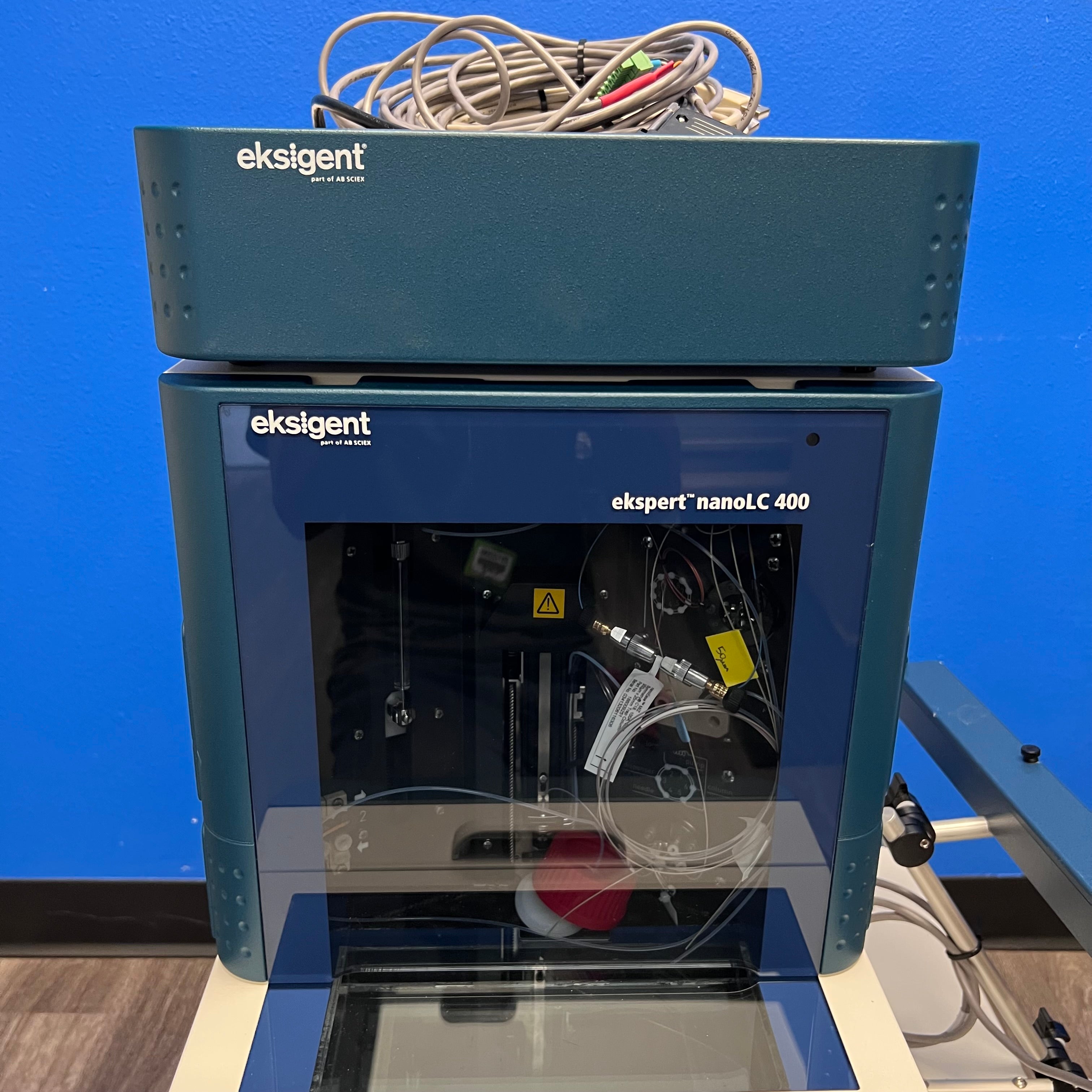 Eksigent Ekspert NanoLC 425 HPLC System with NanoLC 400x AS Autosampler 100–240V