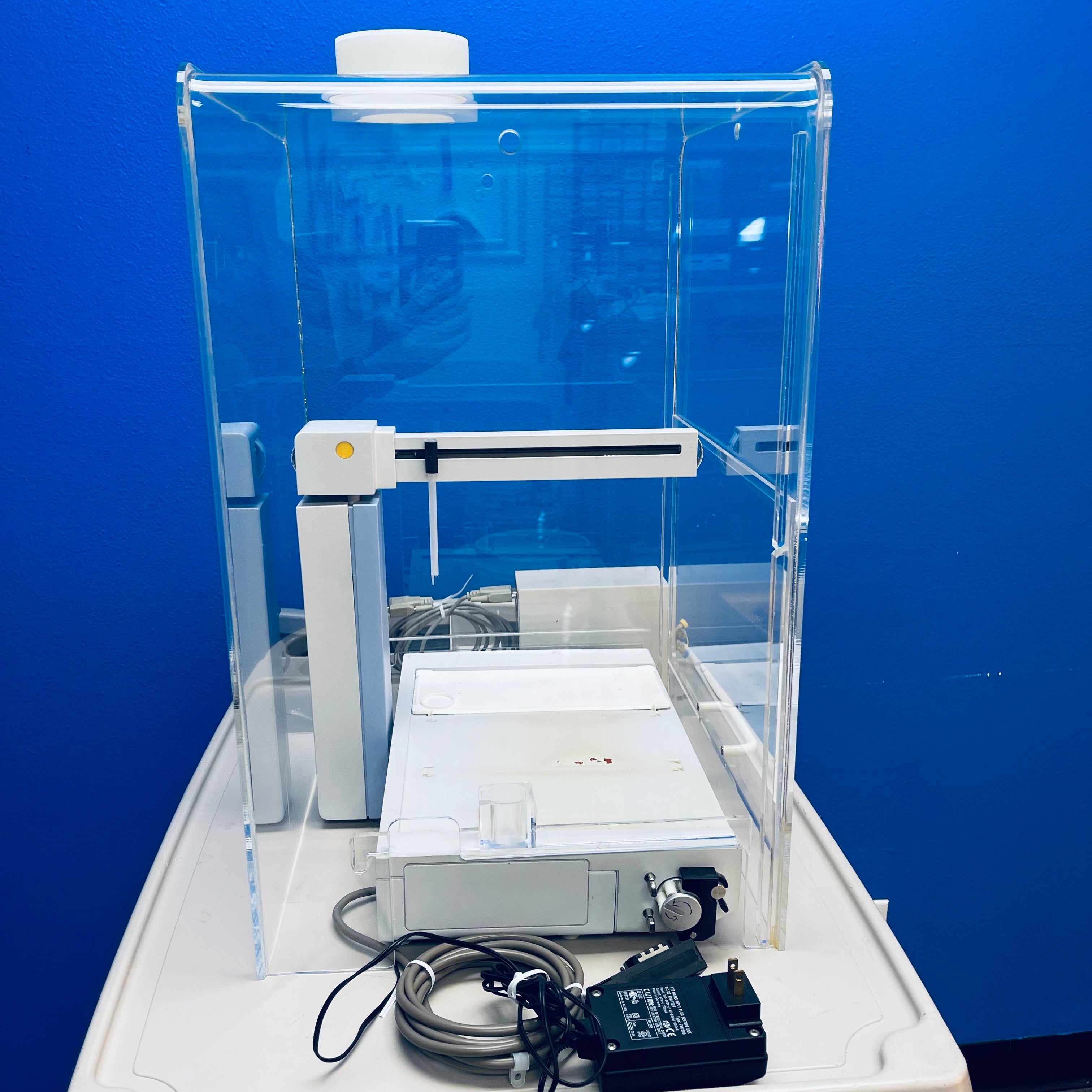 Perkin Elmer AS 93plus Autosampler for Atomic Spectroscopy w/Remote EV750-100-S2