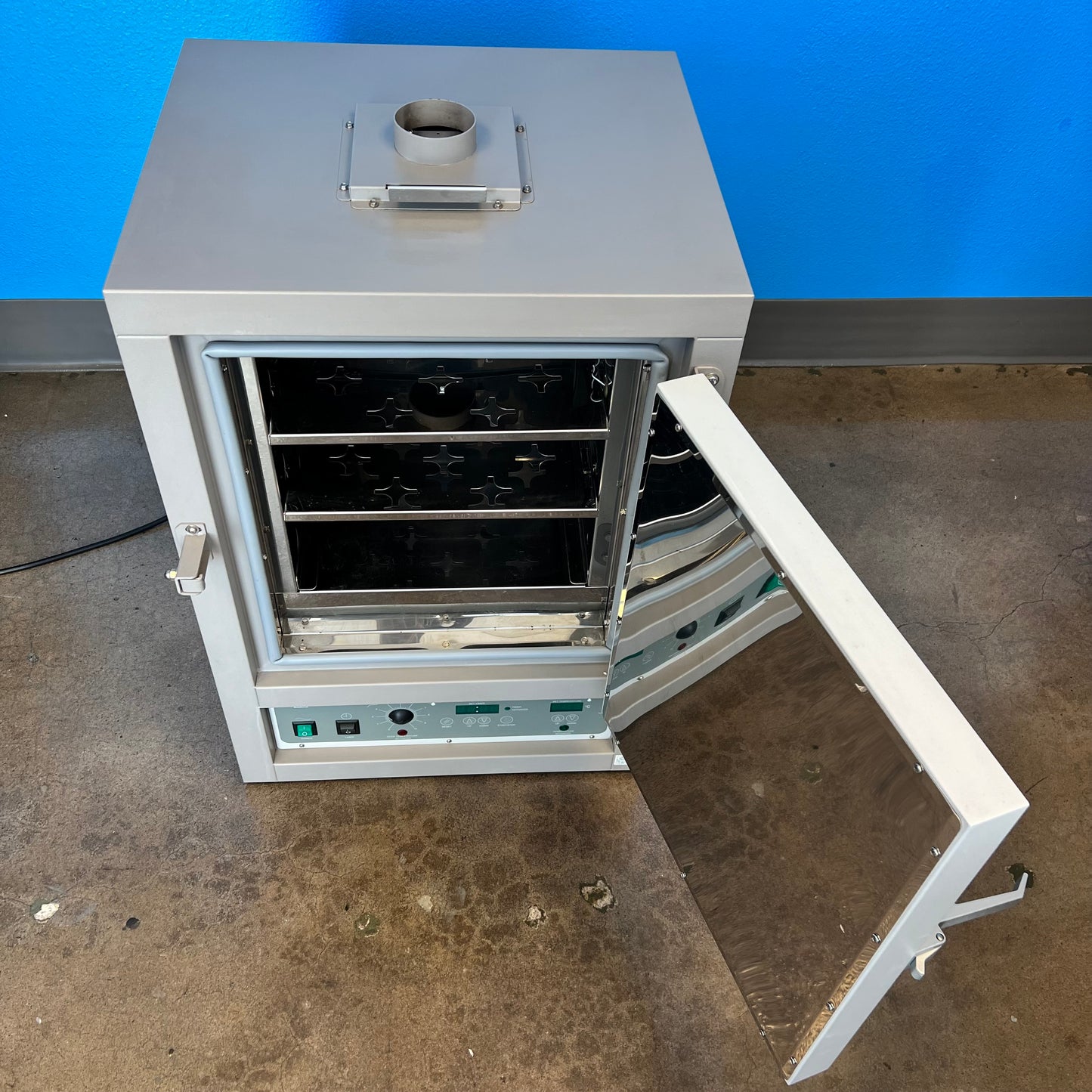 VWR / Sheldon Manufacturing Shel Lab 1330FM Forced Air Safety Oven, PN: 9071047