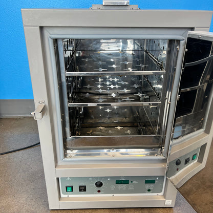 VWR / Sheldon Manufacturing Shel Lab 1330FM Forced Air Safety Oven, PN: 9071047