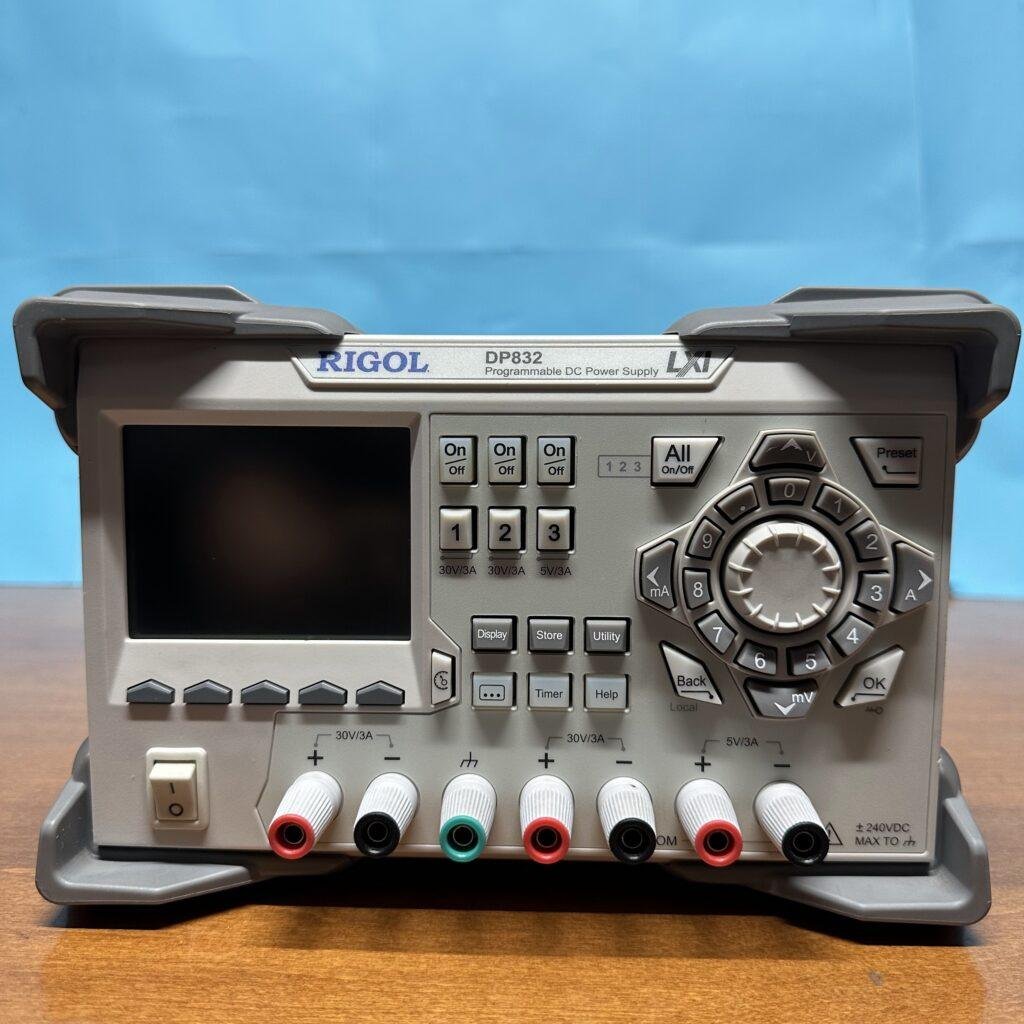 Rigol DP832 programmable linear DC power supply front view