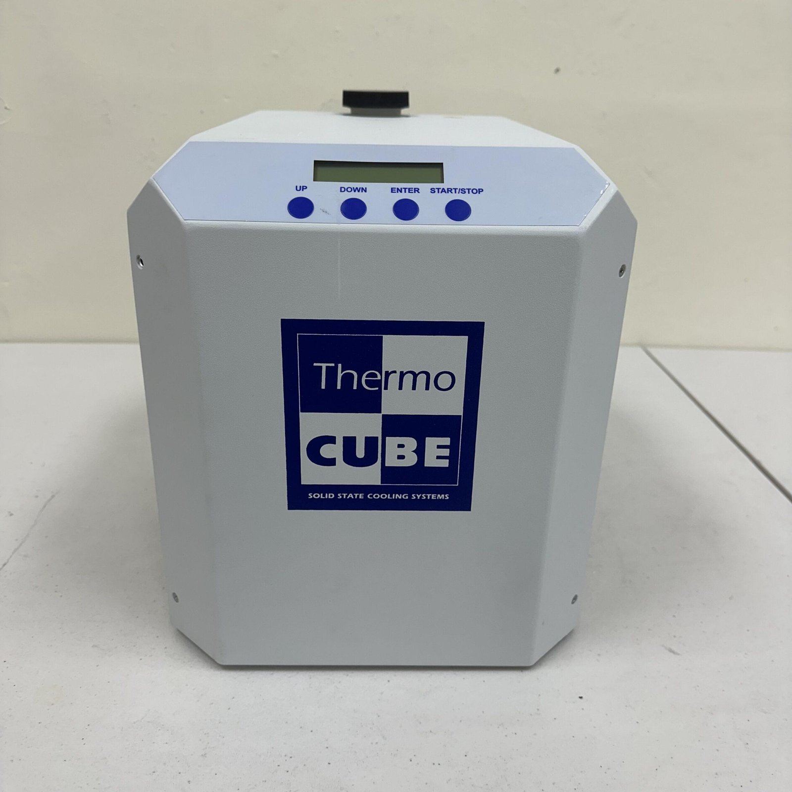Solid State Cooling System ThermoCube 10-400